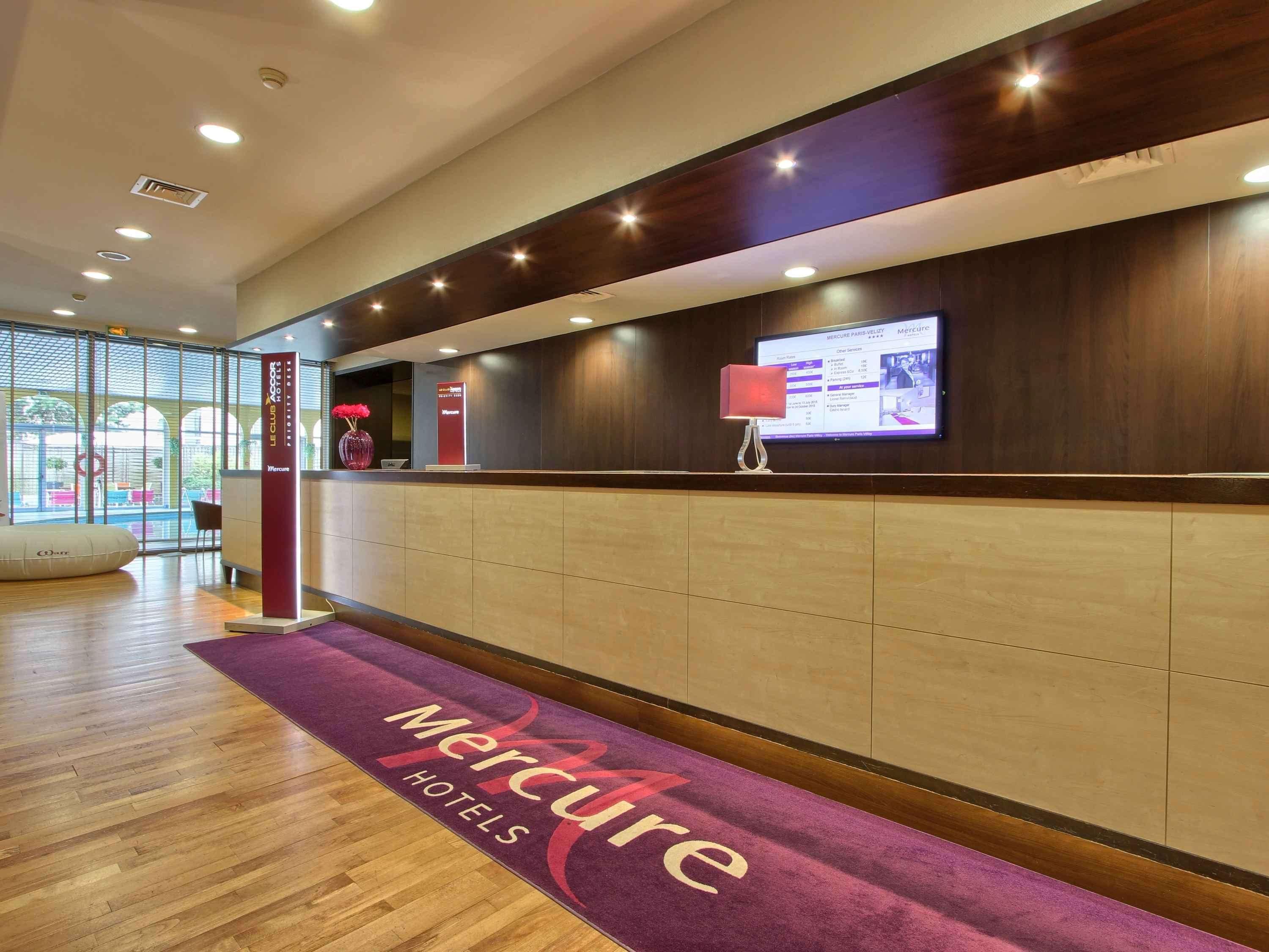 Mercure Paris Velizy Exterior photo