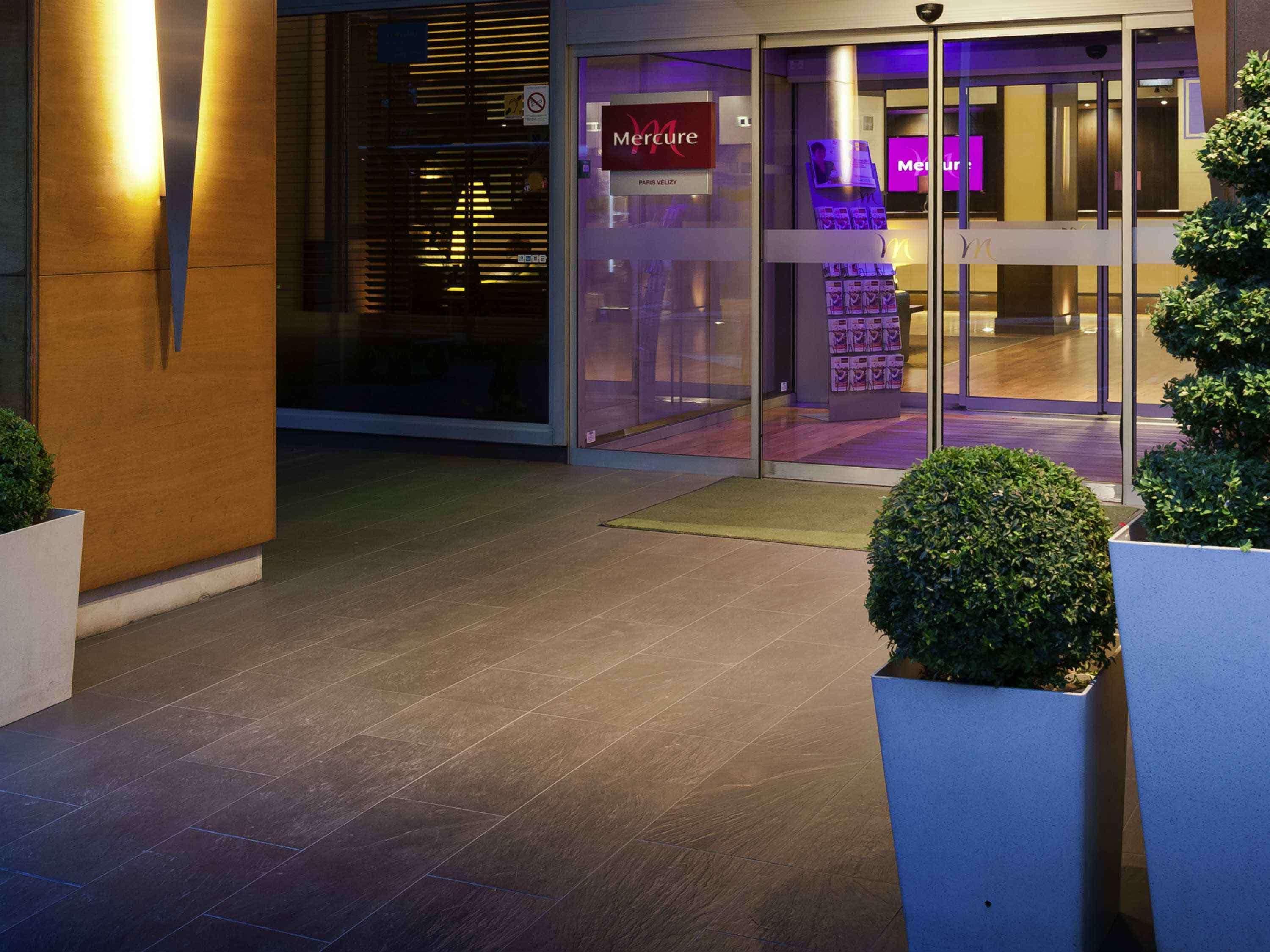 Mercure Paris Velizy Exterior photo